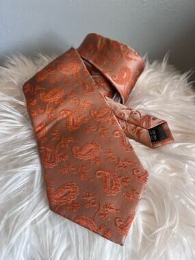 Emilio Ponti Neck Tie 100% Silk Orange Embossed Paisley 60 x 4 Inch Necktie Luxe
